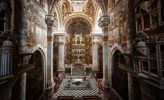 Iglesia desde el coro. 