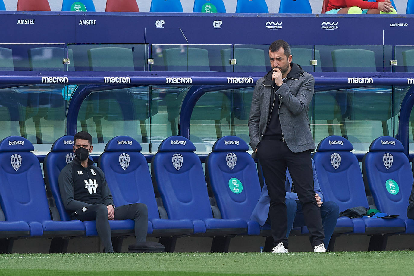 Las jugadas más interesantes del partido entre el Levante y el Granada