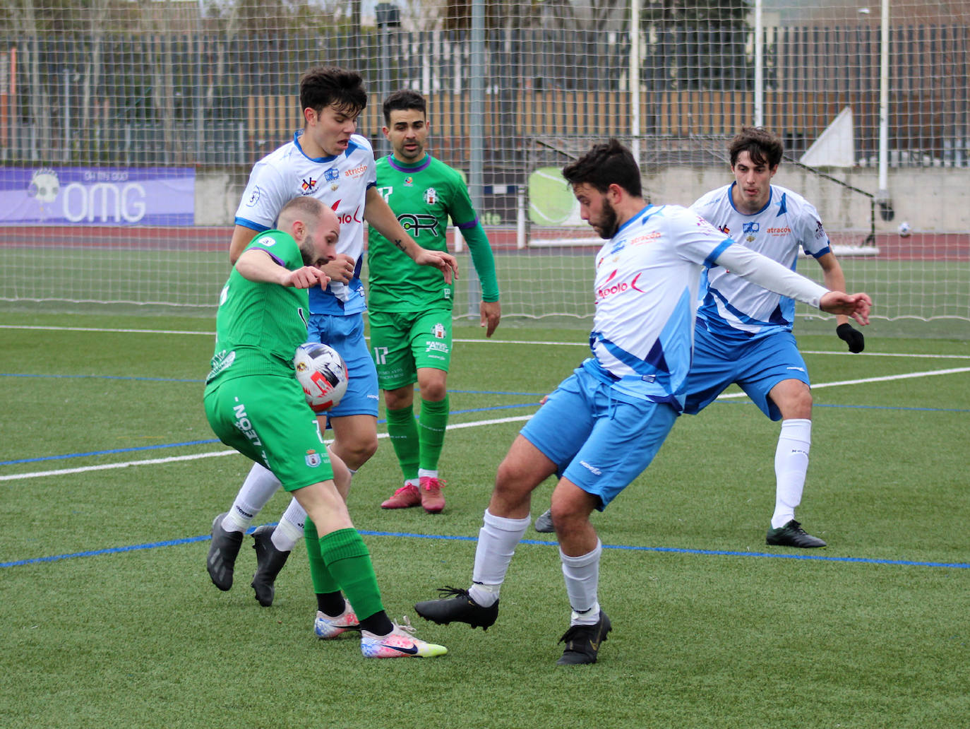 Tablas entre Loja y Atlético Mancha Real en el estreno en casa del técnico Vicente Ortiz