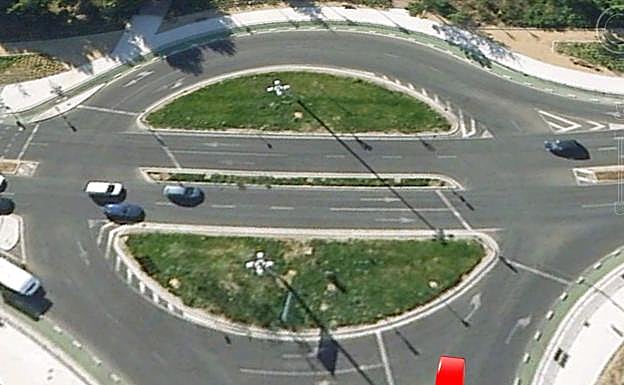 La DGT explica cómo circular por las glorietas partidas para evitar accidentes y multas
