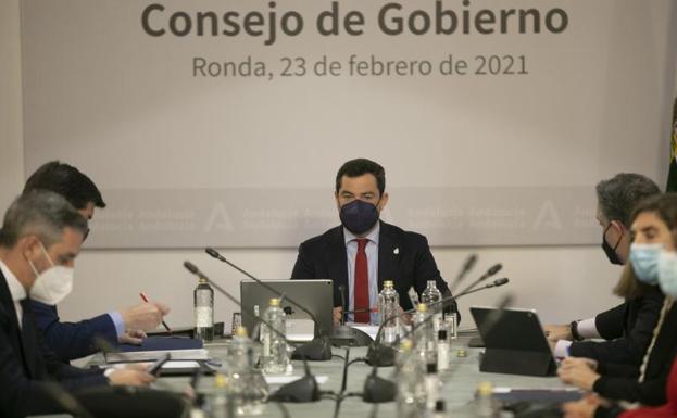 Moreno anuncia cuándo habrá nuevas restricciones en Andalcía y prorroga las medidas actuales una semana