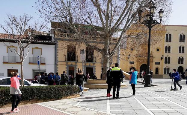 Guadix no logra bajar de una incidencia acumulada de 700 y sigue con cierre perimetral