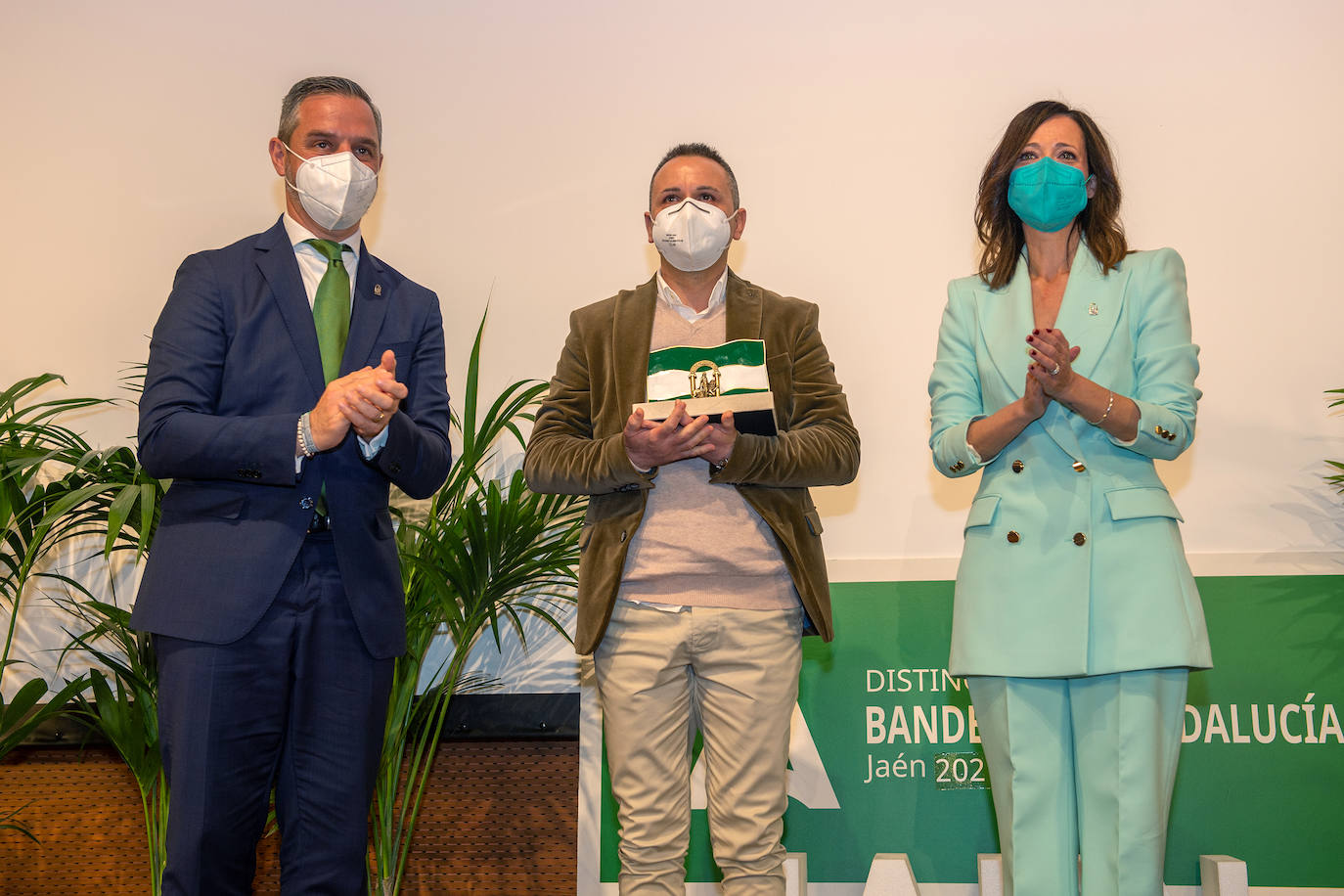 Fotos: Entrega de Banderas de Andalucía en Jaén