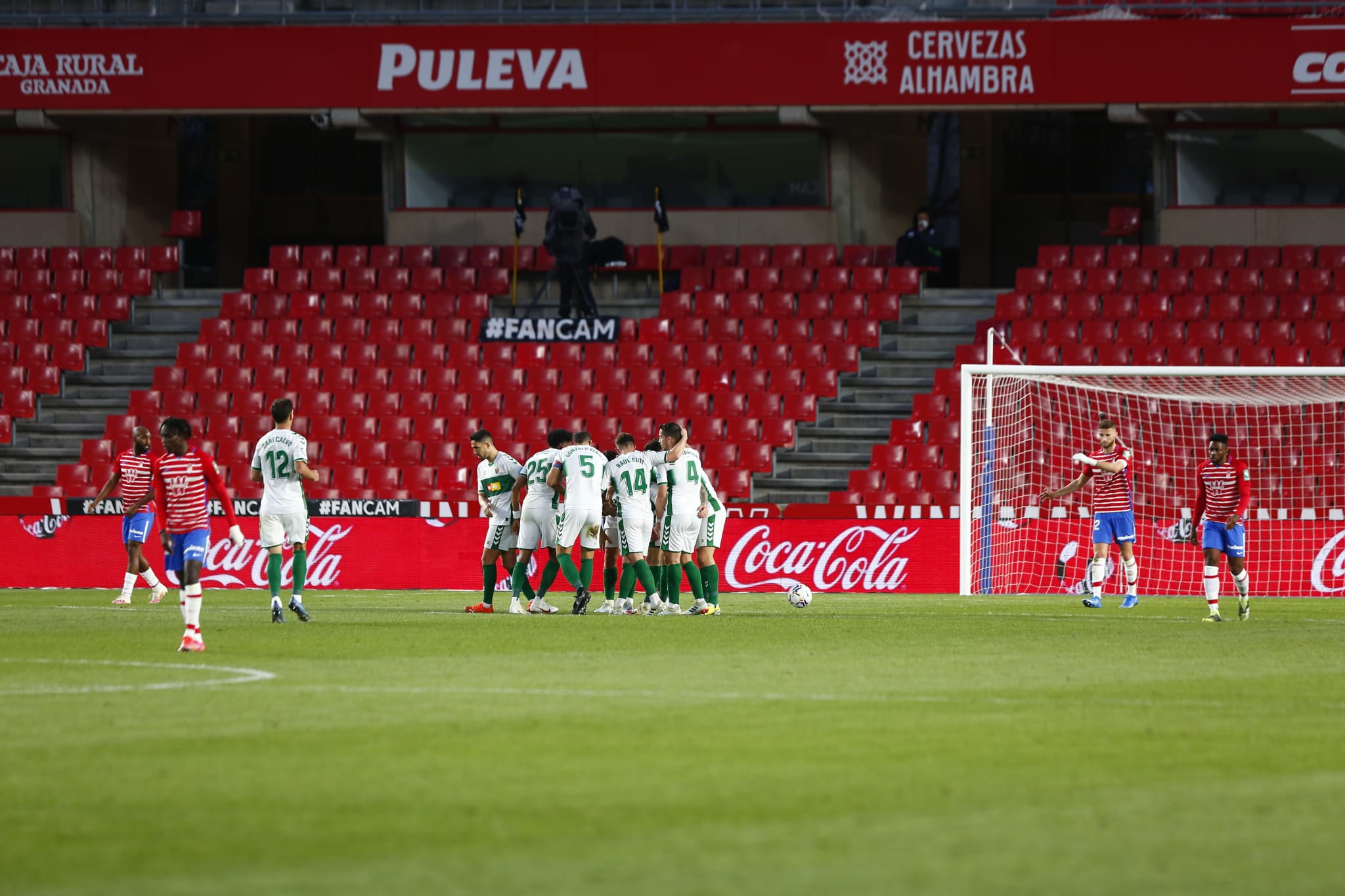 Fotos: Las mejores imágenes del Granada-Elche