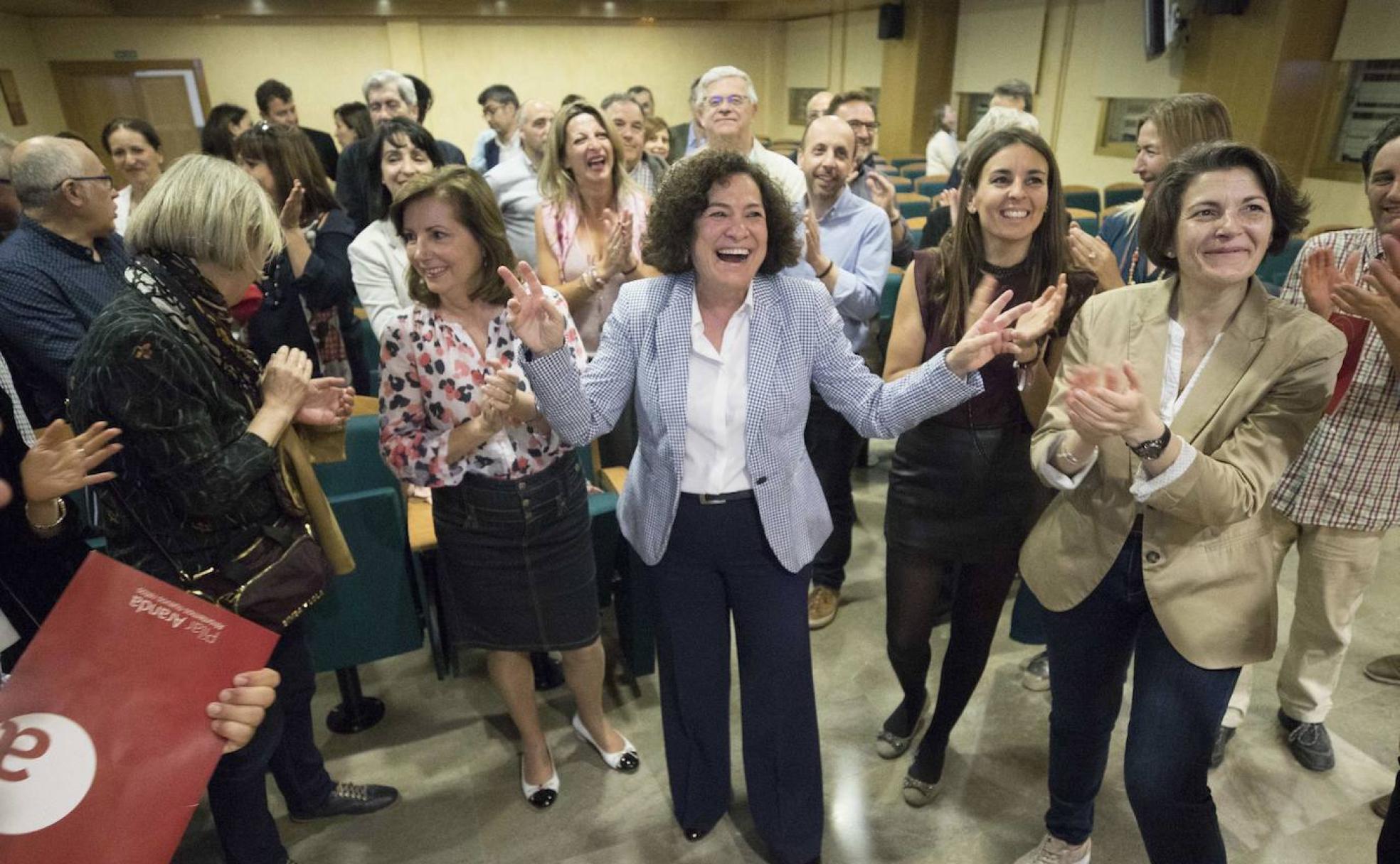 Pilar Aranda celebra su victoria en las elecciones del año 2019.