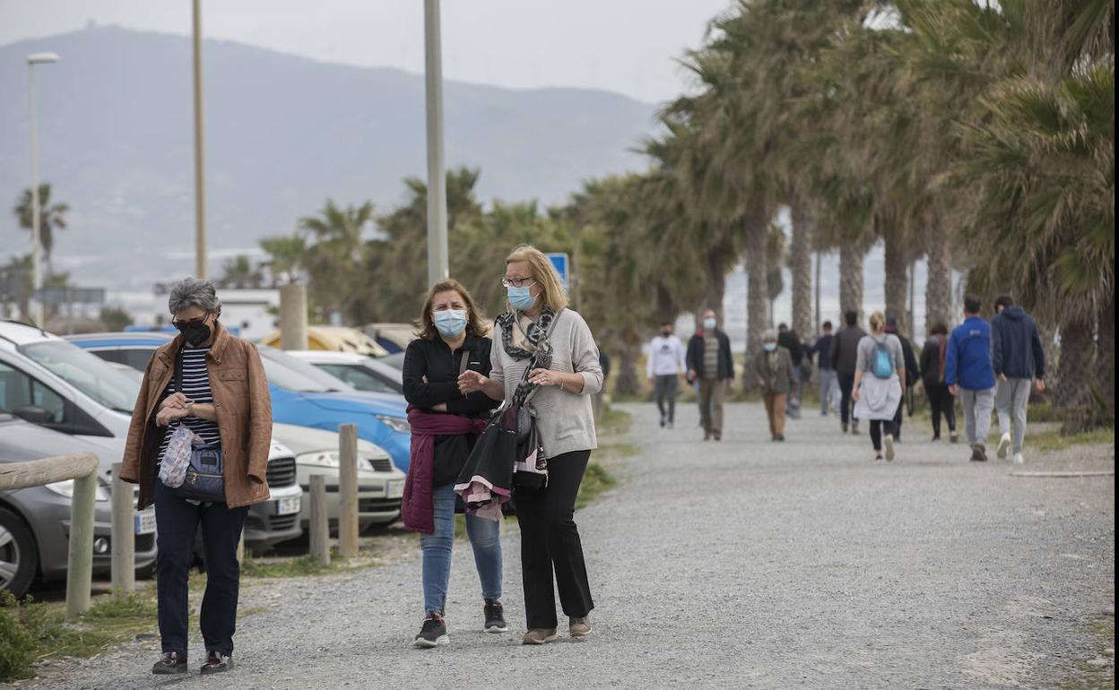 Pandemia del coronavirus | Andalucía baja su tasa a 'riesgo medio', la más baja en lo que va de año