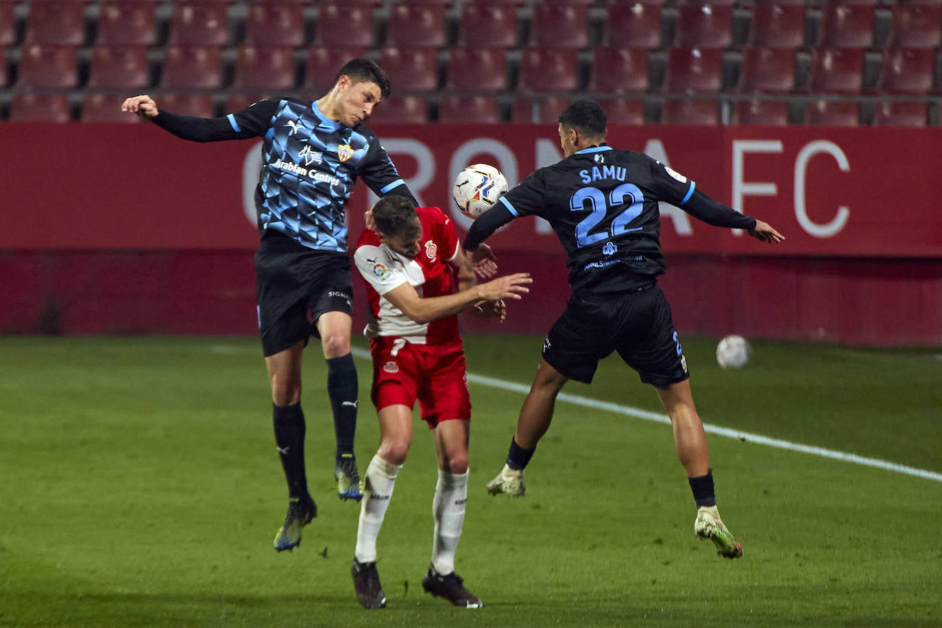 Lance del partido disputado ayer en Montilivi.