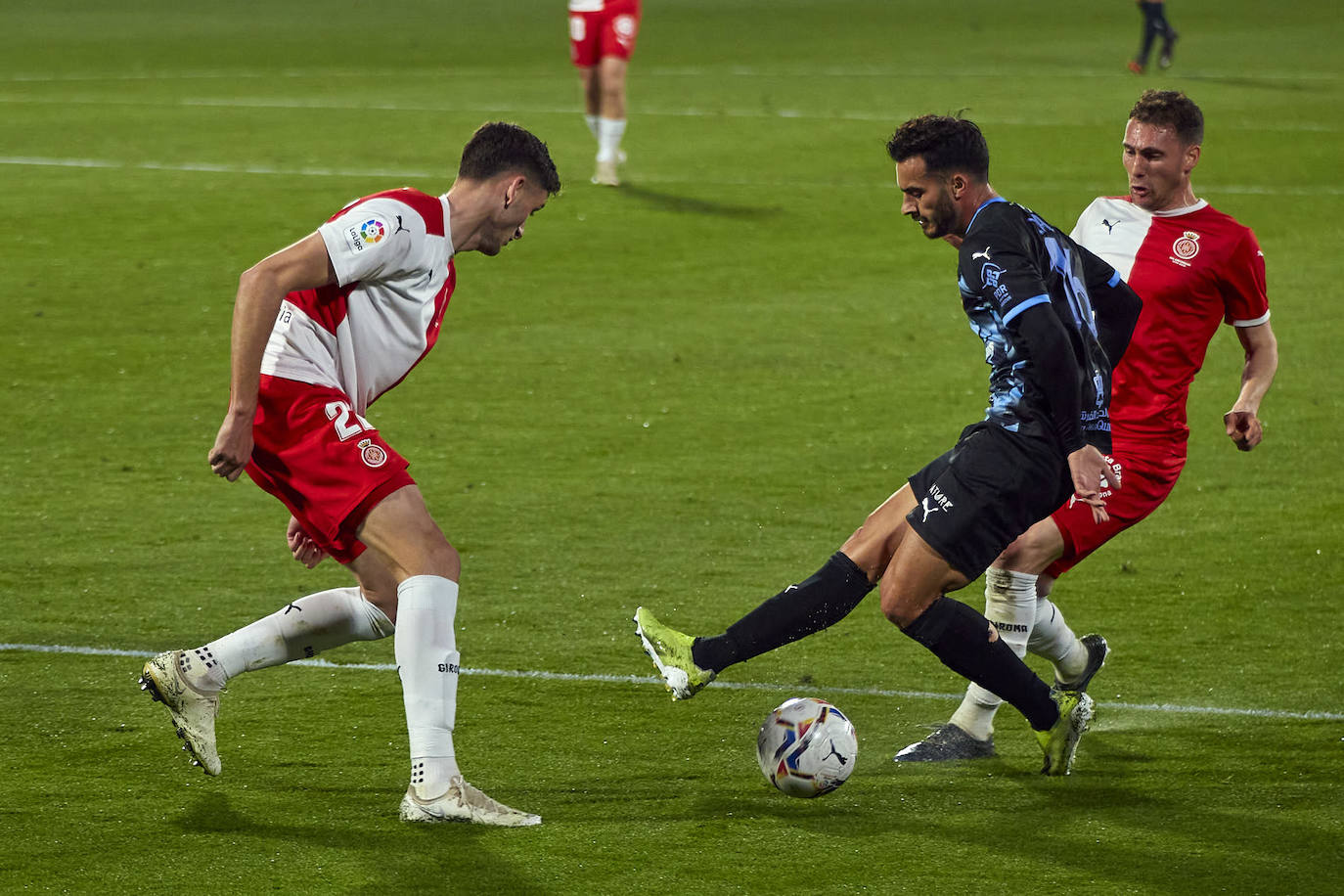 Lance del partido disputado ayer en Montilivi.
