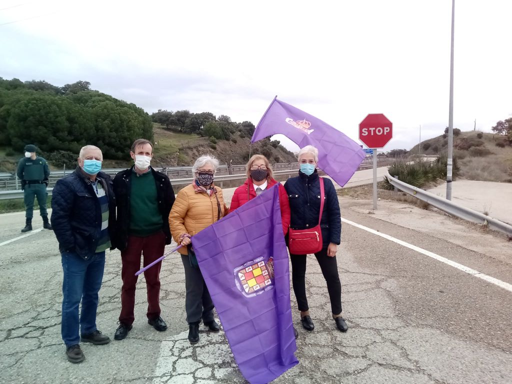 Las plataformas de la provincia convocantes expresan su malestar al no dejarles parar en Santa Elena, lo que habría cortado el tráfico en la A-4