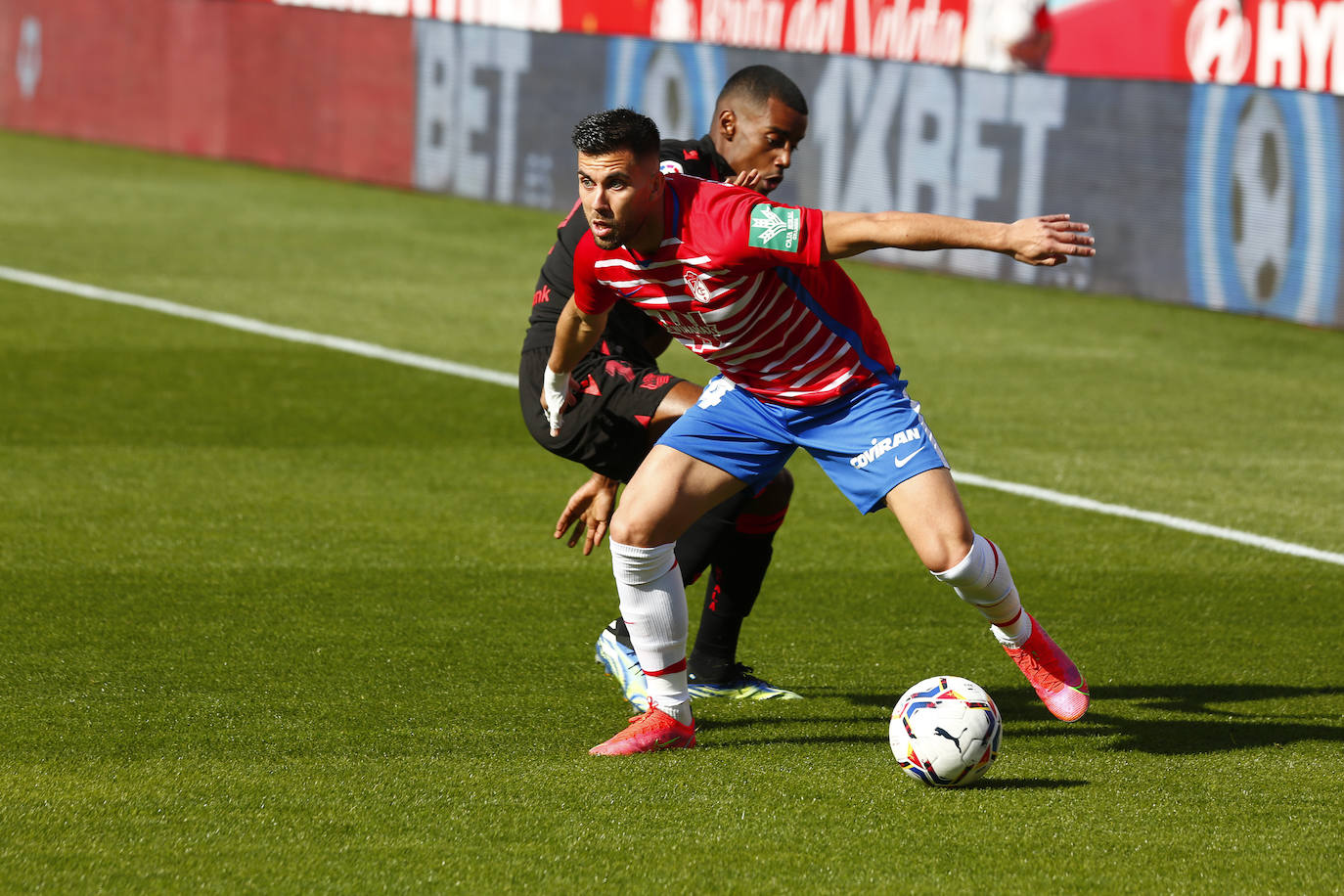 Fotos: Las mejores imágenes del Granada CF - Real Sociedad
