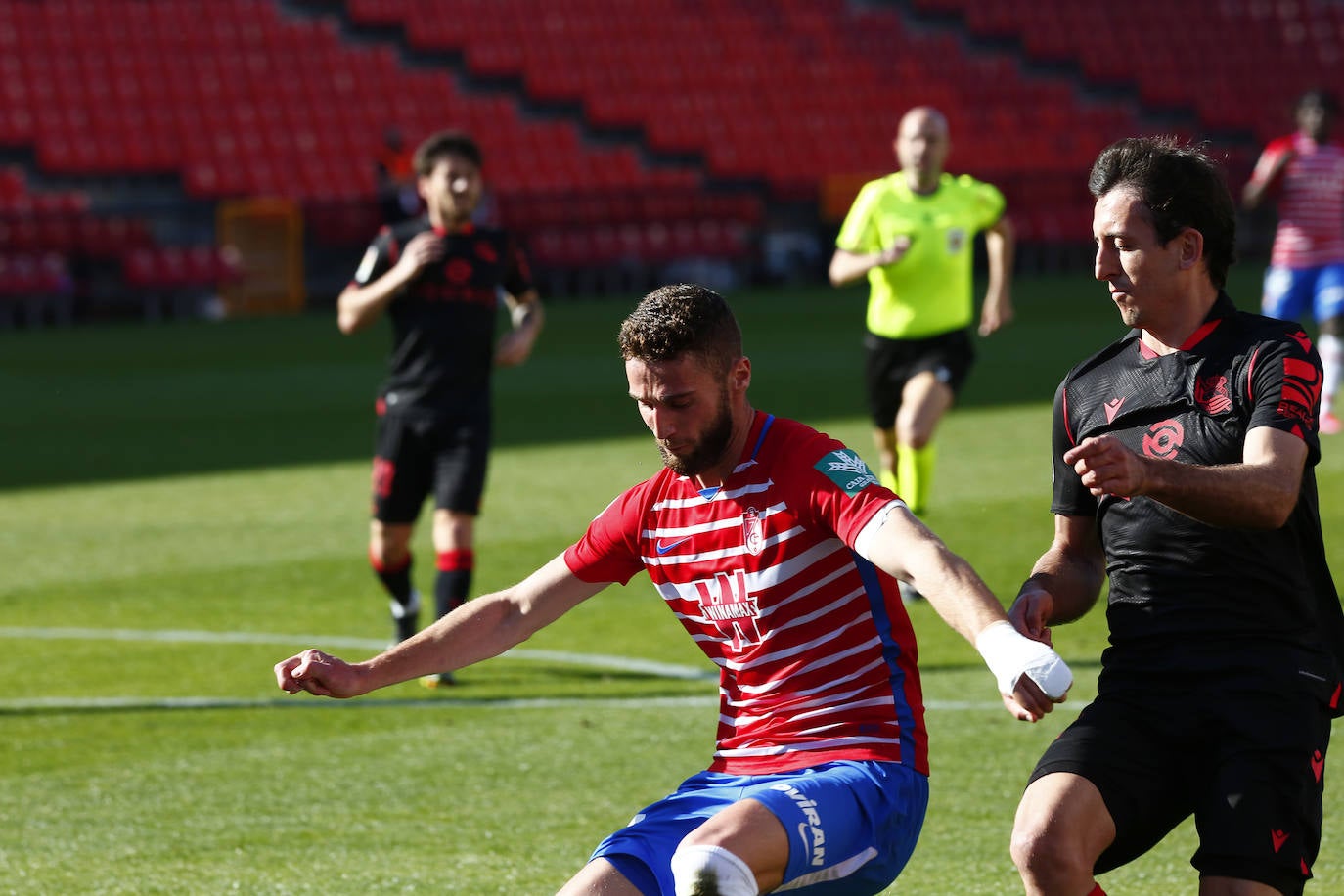 Fotos: Las mejores imágenes del Granada CF - Real Sociedad