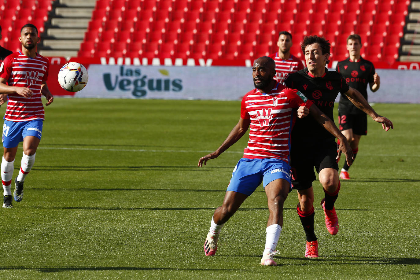 Fotos: Las mejores imágenes del Granada CF - Real Sociedad