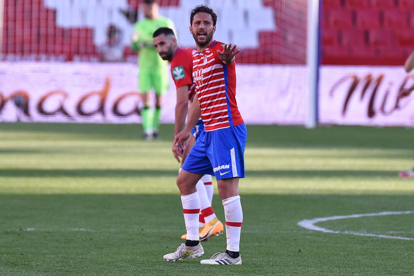 Fotos: Las mejores imágenes del Granada CF - Real Sociedad