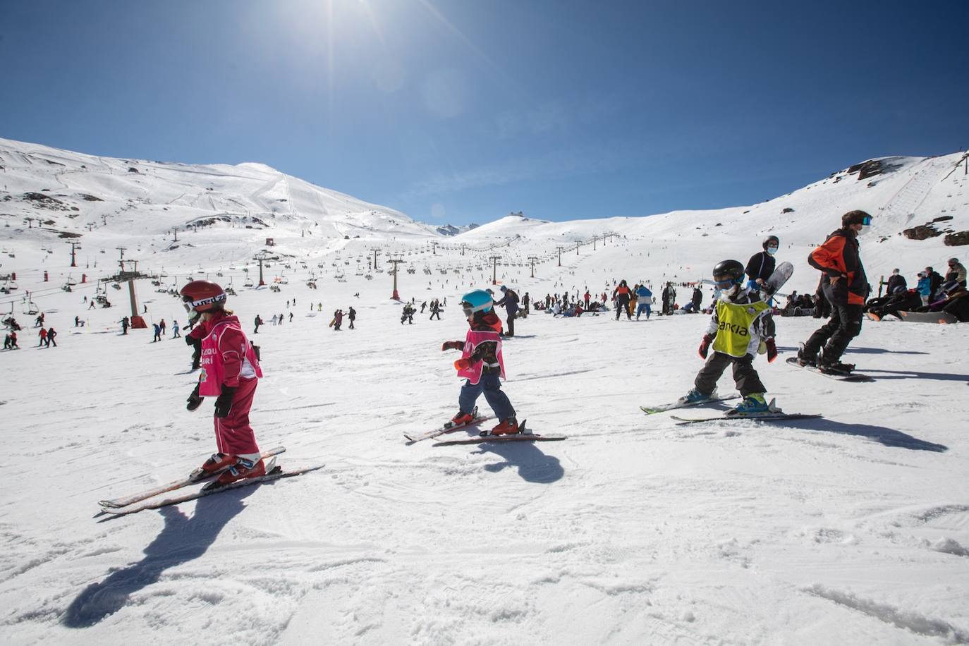 La ocupación hotelera en la estación de esquí se queda bajo mínimos entre semana en un 15% y el sábado y el domingo llega hasta un 30%