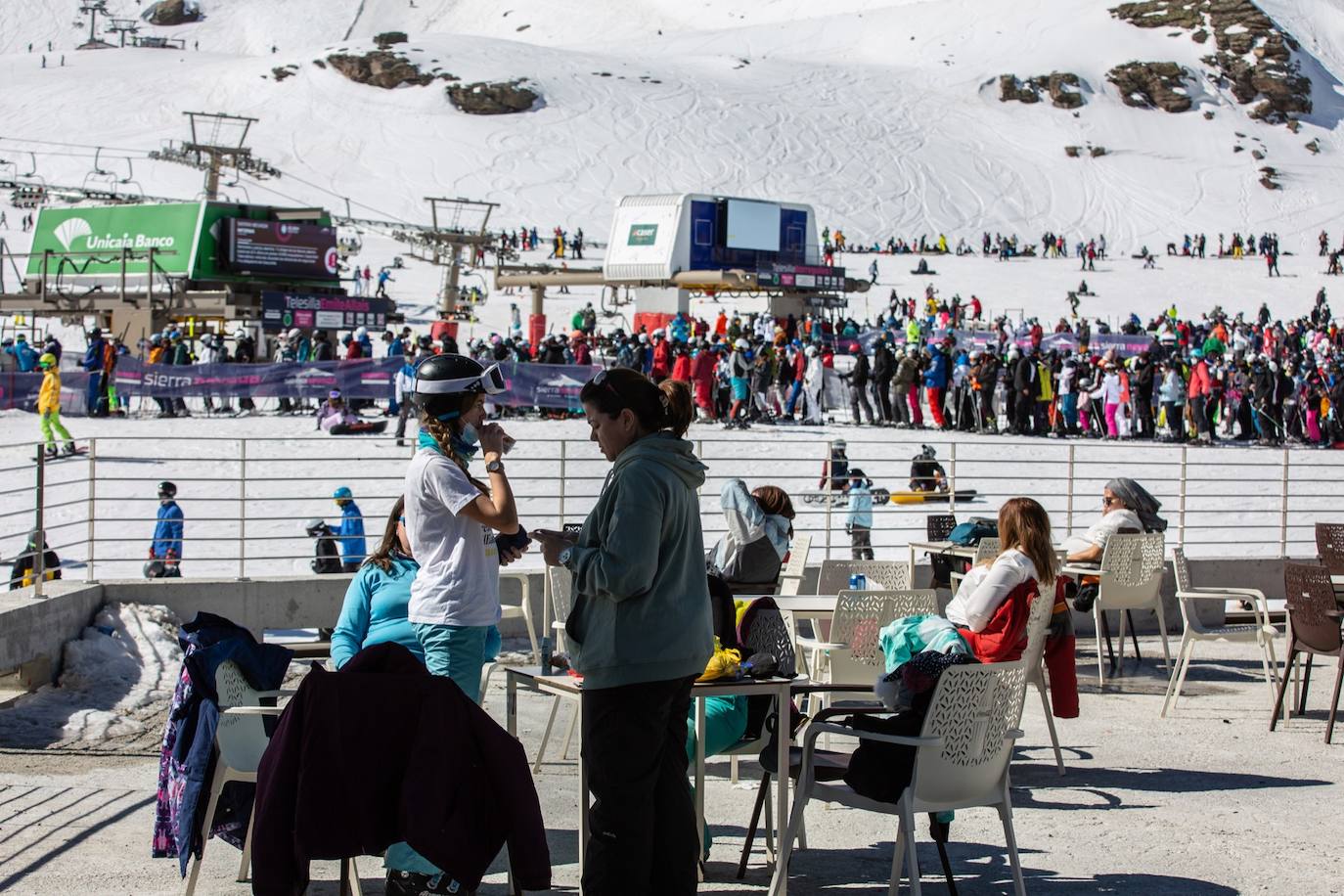 La ocupación hotelera en la estación de esquí se queda bajo mínimos entre semana en un 15% y el sábado y el domingo llega hasta un 30%