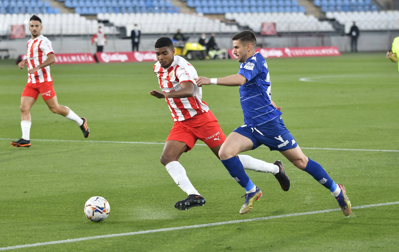 Fotos: Las mejores imágenes del UD Almería-Alcorcón