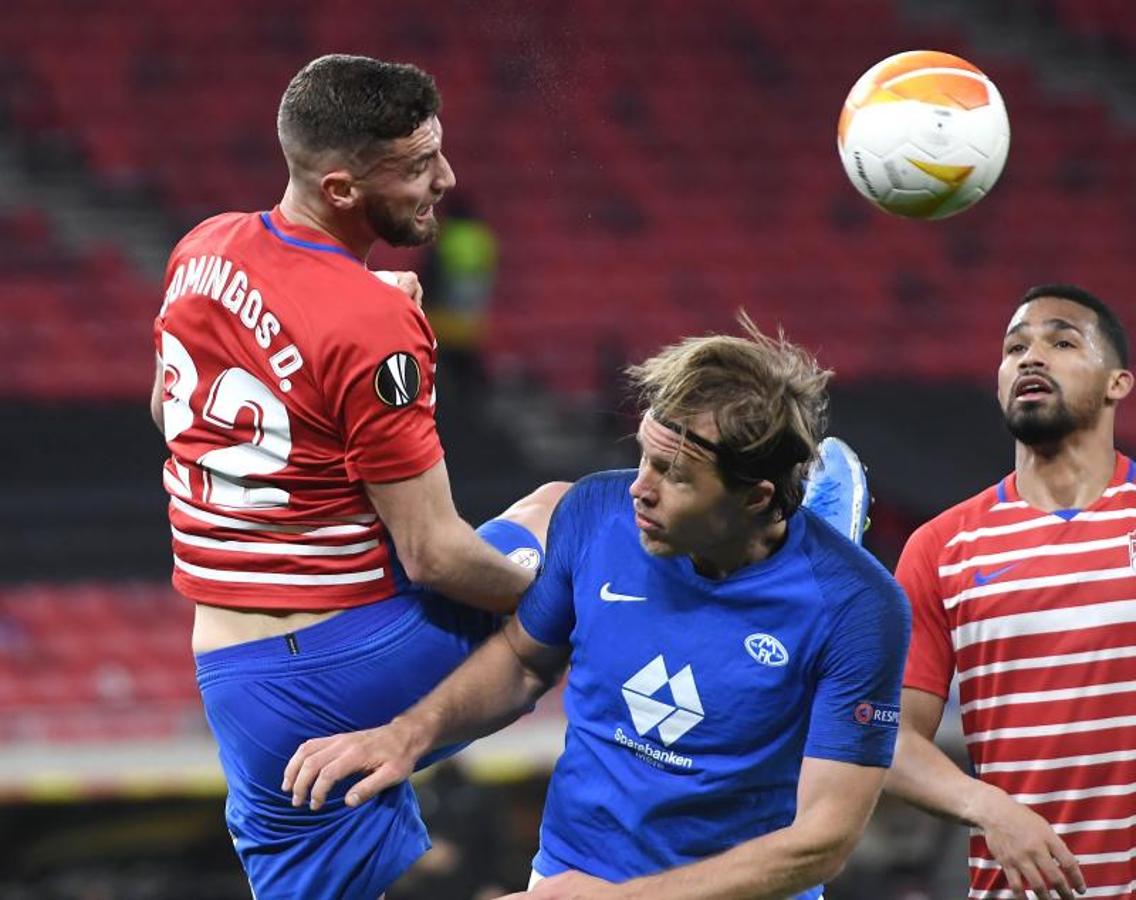 Fotos: Las mejores del Molde-Granada en el estadio Puskas de Budapest