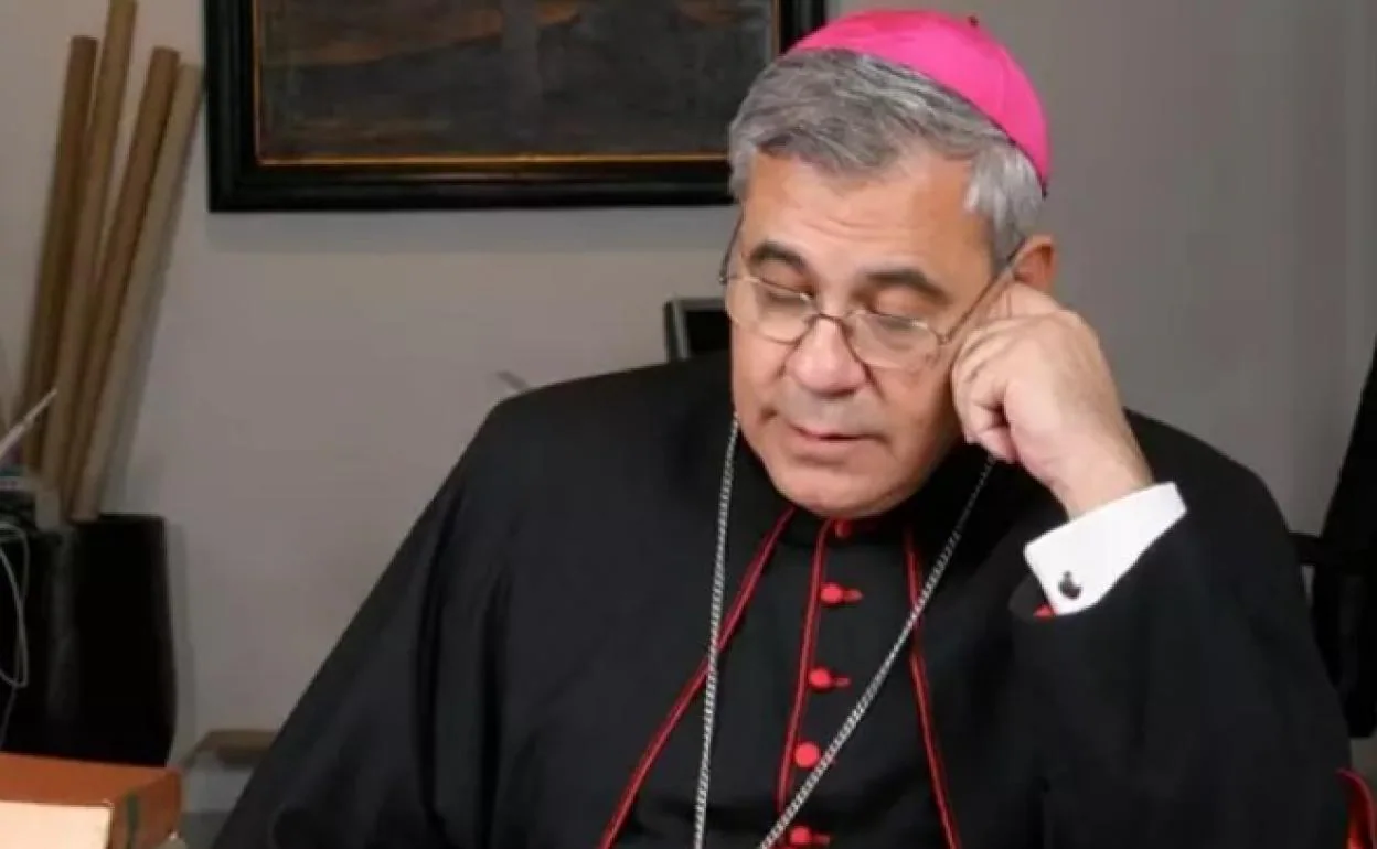 El Arzobispado de Granada advierte de un «falso sacerdote» que realiza actos de culto en el área metropolitana