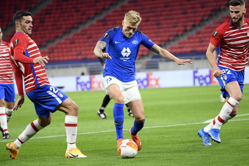 Fotos: Las mejores del Molde-Granada en el estadio Puskas de Budapest