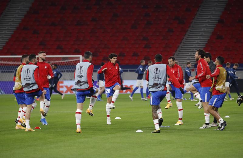 Fotos: Las mejores del Molde-Granada en el estadio Puskas de Budapest