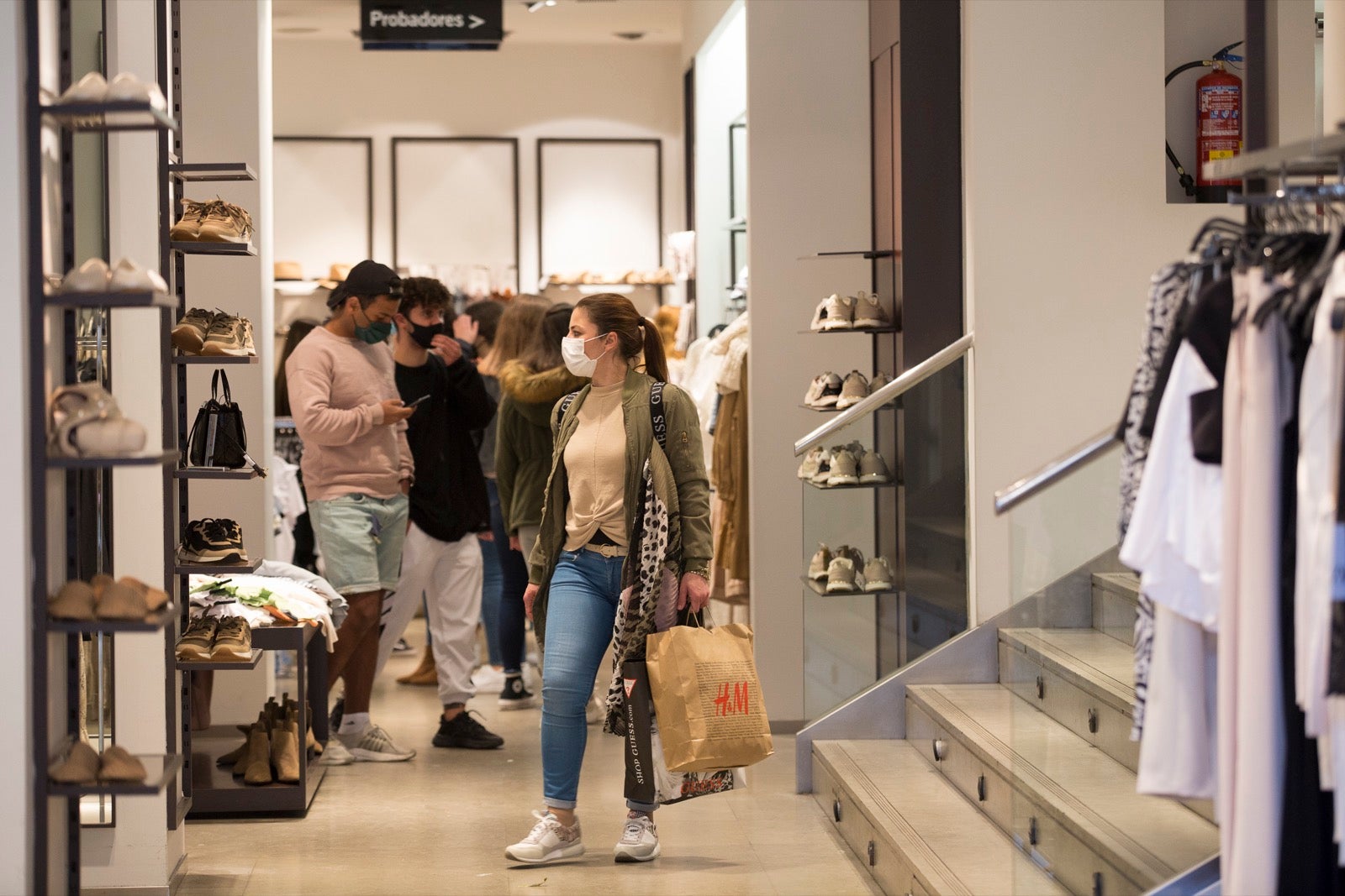 Las calles del centro, muy concurridas con los nuevos horarios comerciales y de hostelería.