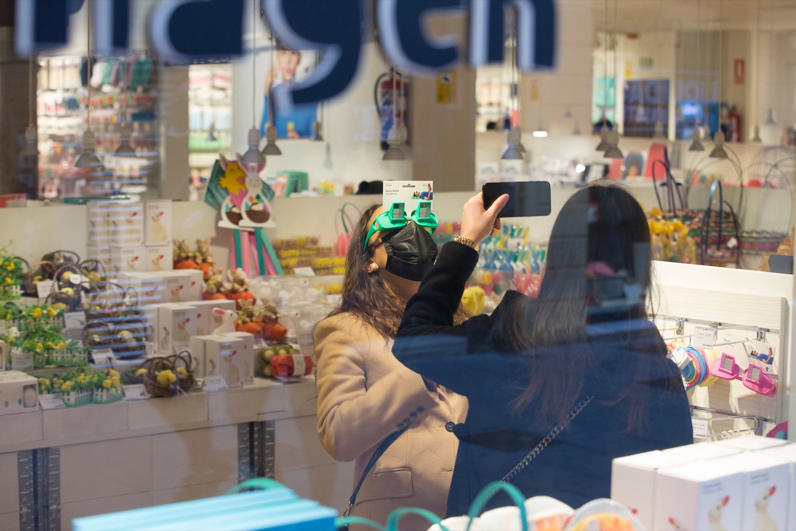 Las calles del centro, muy concurridas con los nuevos horarios comerciales y de hostelería.