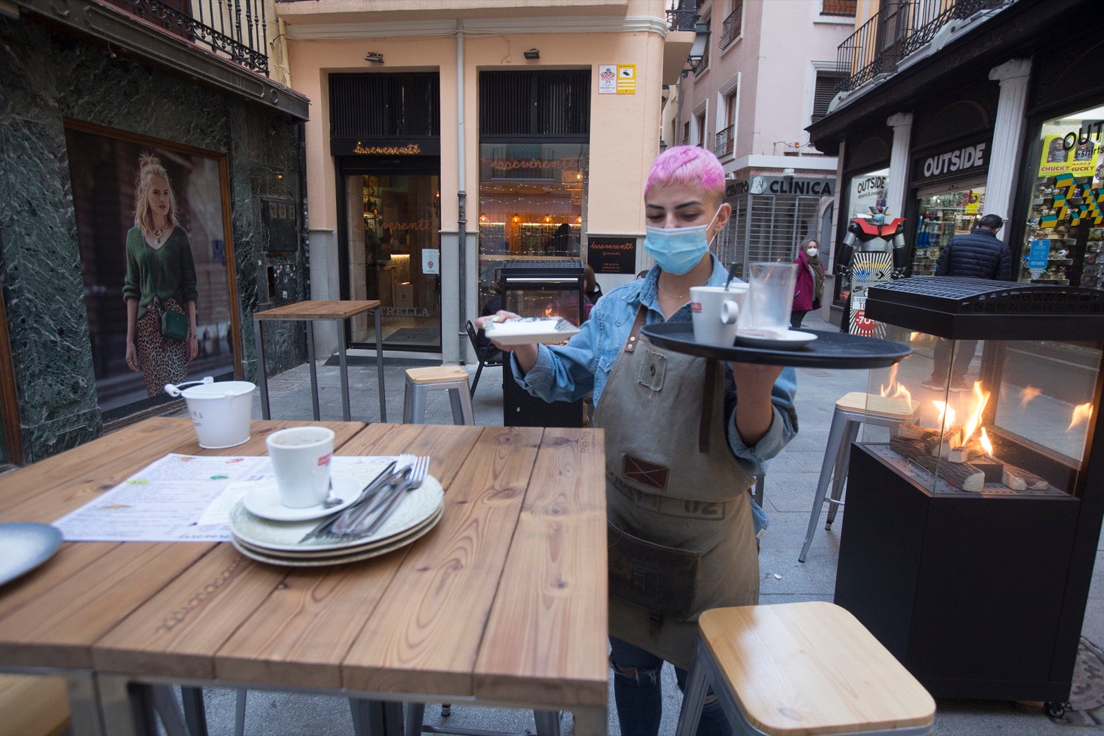 Las calles del centro, muy concurridas con los nuevos horarios comerciales y de hostelería.