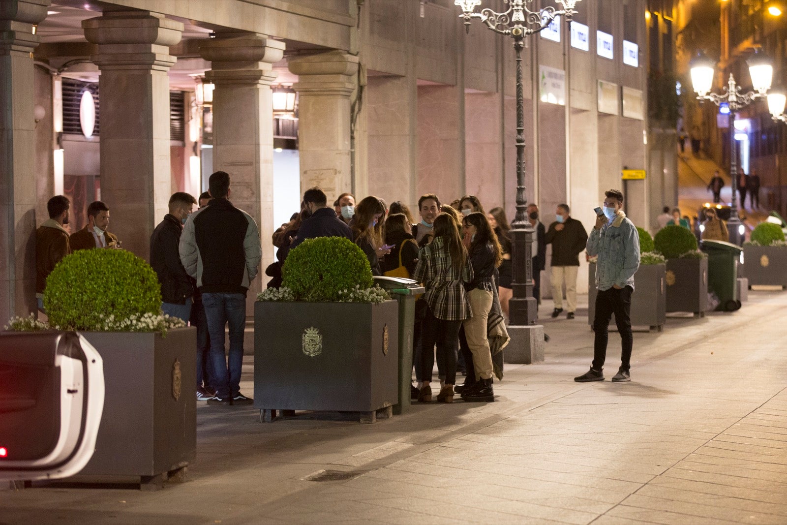 Las calles del centro, muy concurridas con los nuevos horarios comerciales y de hostelería.