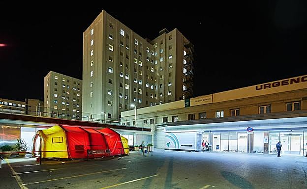 Crece la presión asistencial en Granada, donde han muerto cuatro personas más por covid