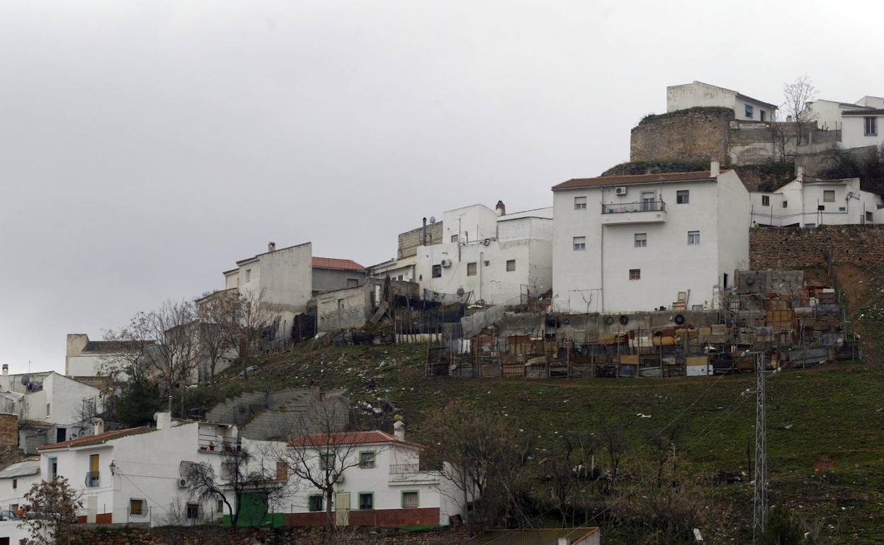 Vistas del municipio de Iznalloz, donde se produjo esta trifulca fraterna en 2018. 
