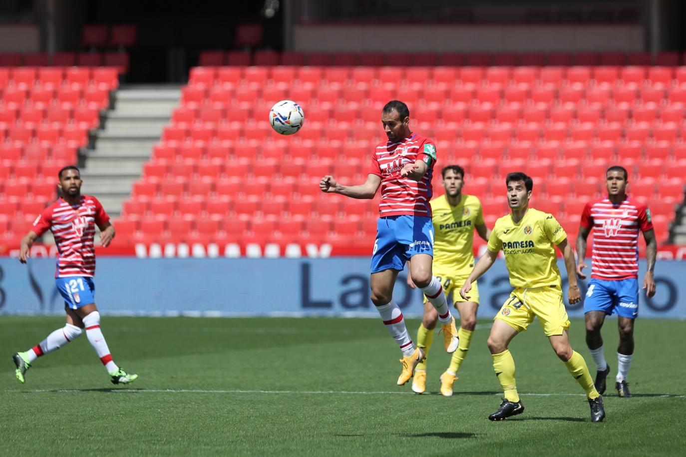 Fotos: Las mejores imágenes del Granada - Villarreal