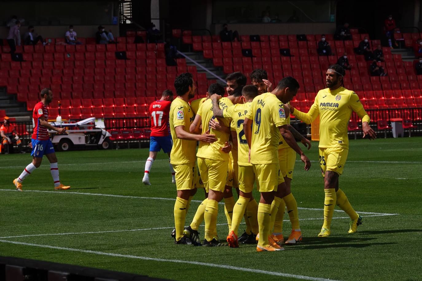 Fotos: Las mejores imágenes del Granada - Villarreal