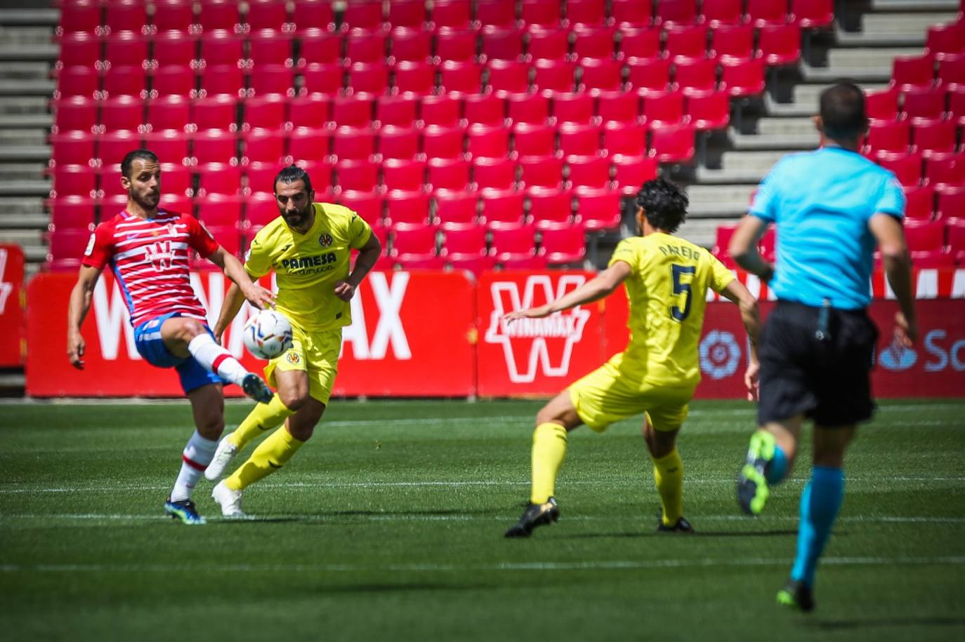 Fotos: Las mejores imágenes del Granada - Villarreal