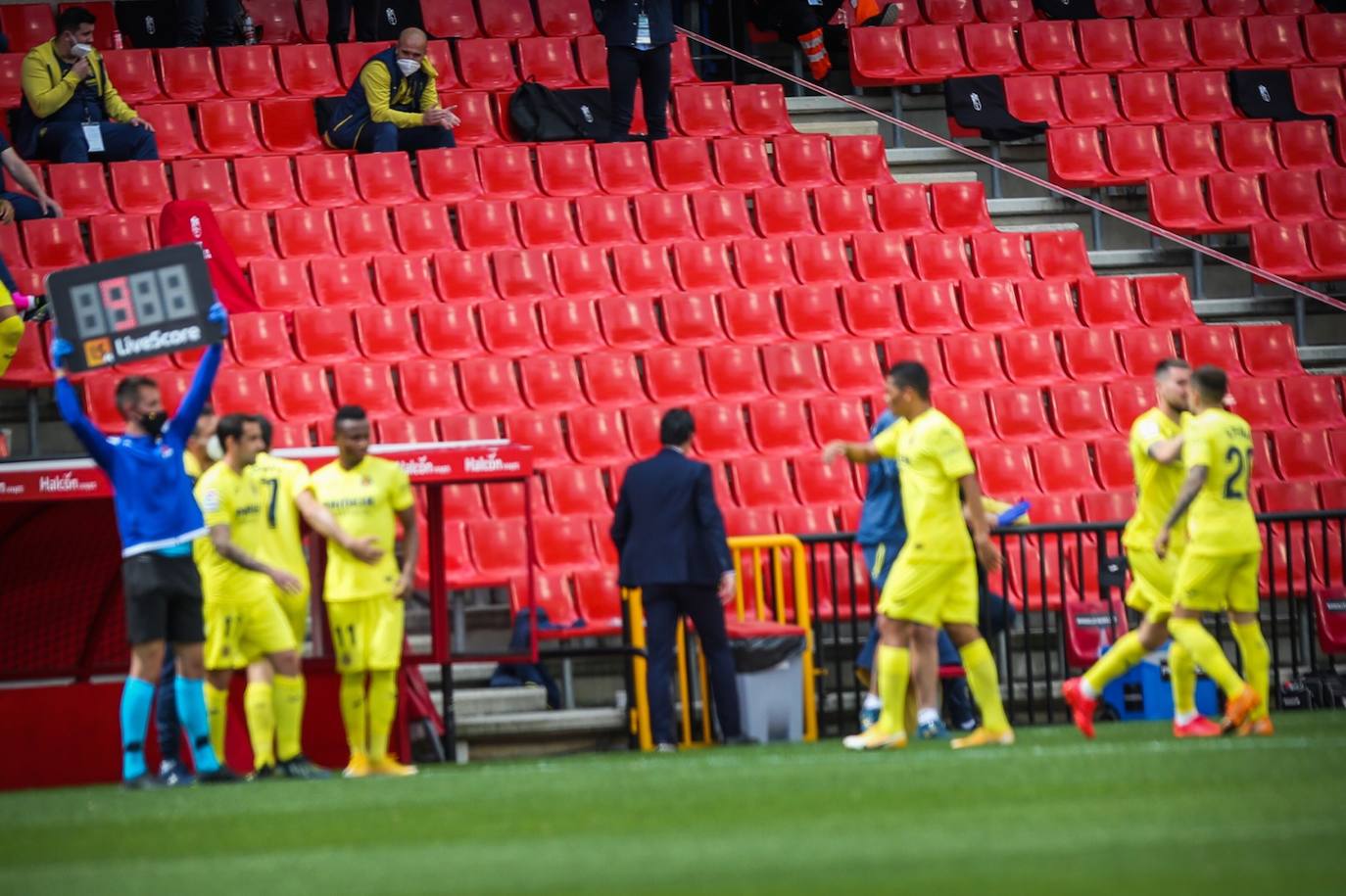 Fotos: Las mejores imágenes del Granada - Villarreal