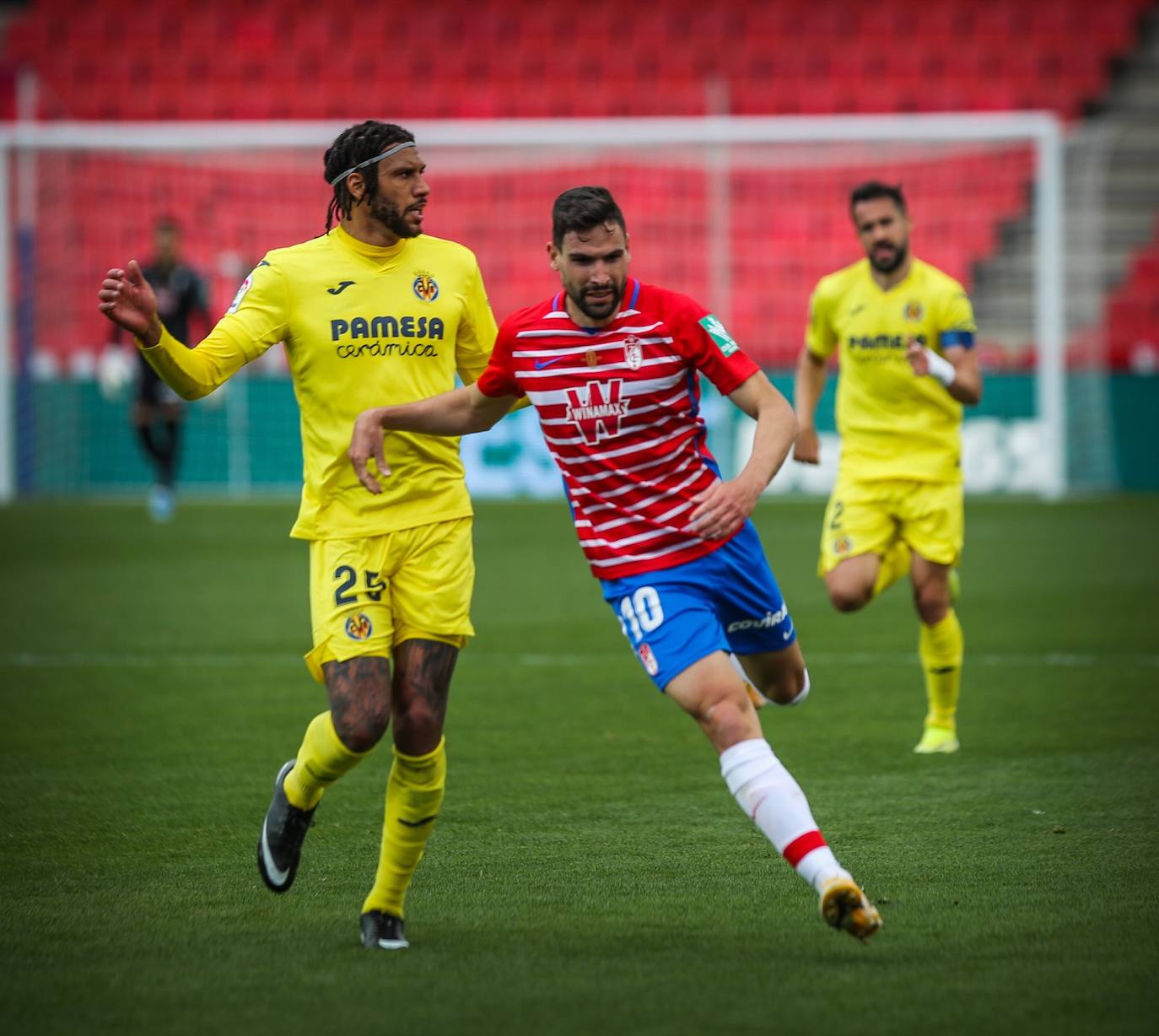 Fotos: Las mejores imágenes del Granada - Villarreal