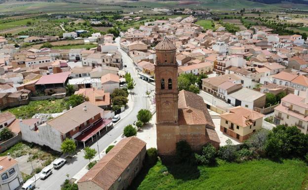 Cogollos de Guadix mantiene una tasa de incidencia acumulada superior a los 1.000 casos por cada 100.000 habitantes. 