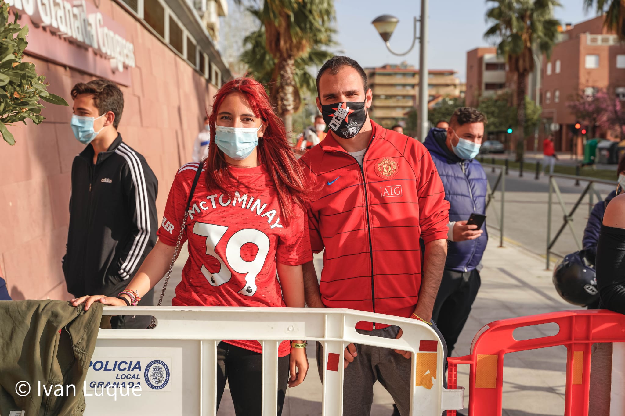 Los 'diablos rojos' aterrizan en la capital para el duelo de cuartos de final de la Europa League contra el Granada CF