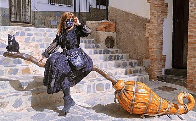 Imagen principal - Capturas de vídeos en Tik Tok. 