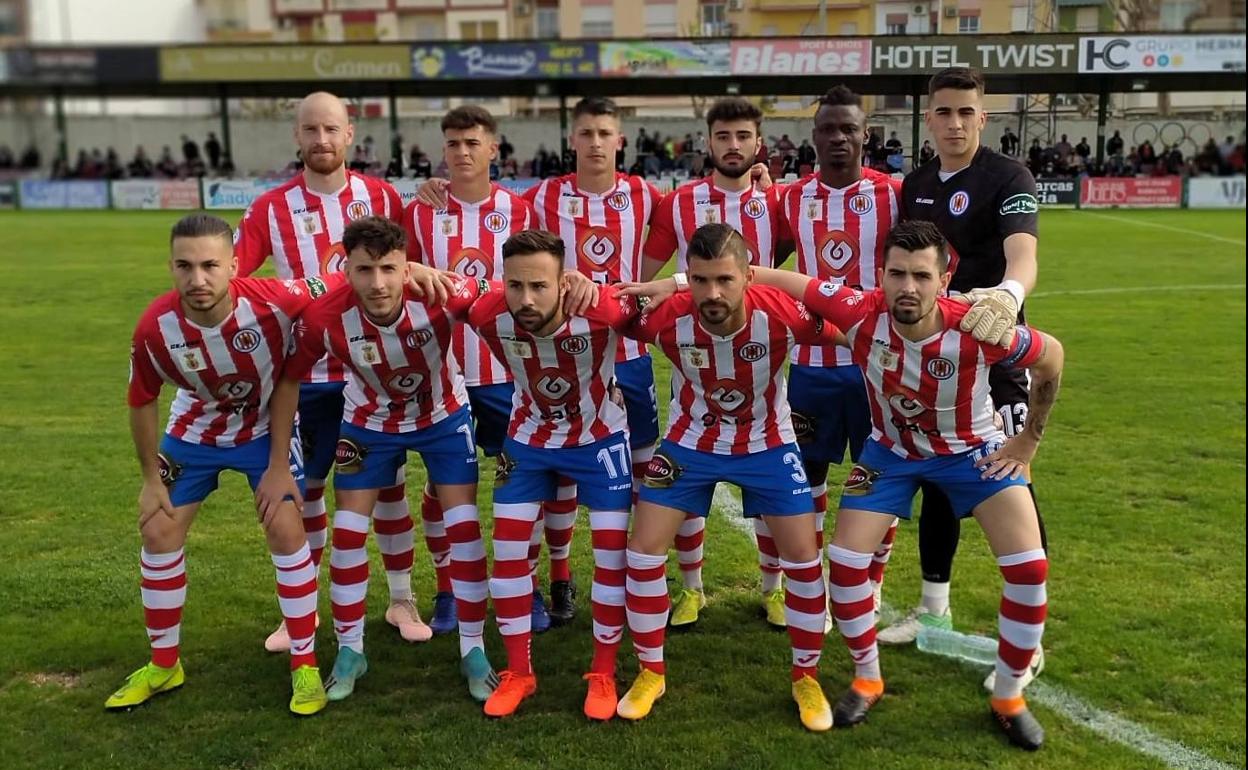 Once inicial del conjunto rojiblanco este sábado ante el Vélez CF. 