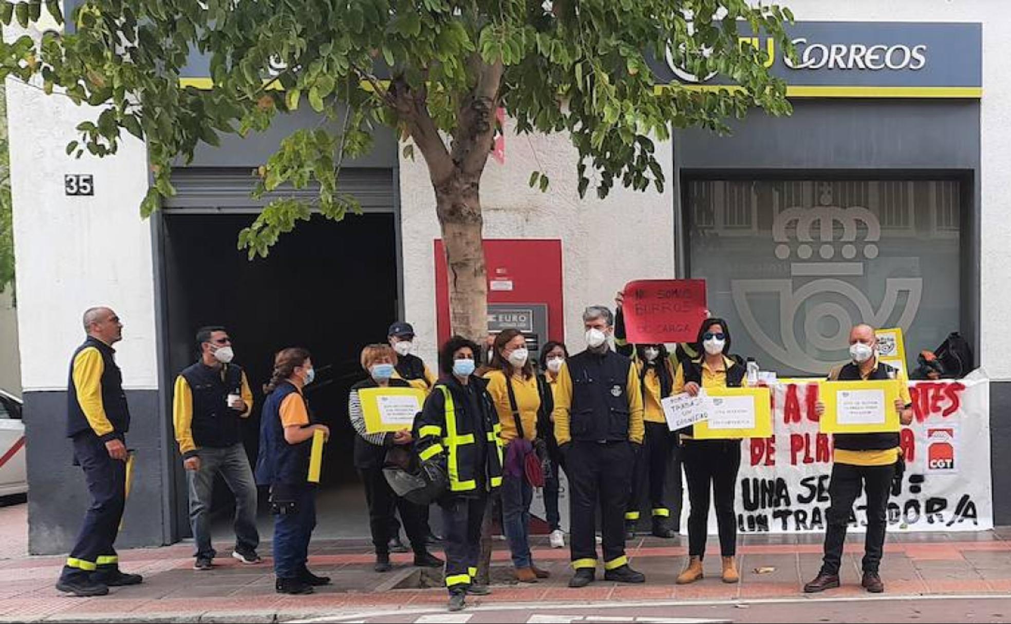 Más de un mes para recibir una carta en Almería