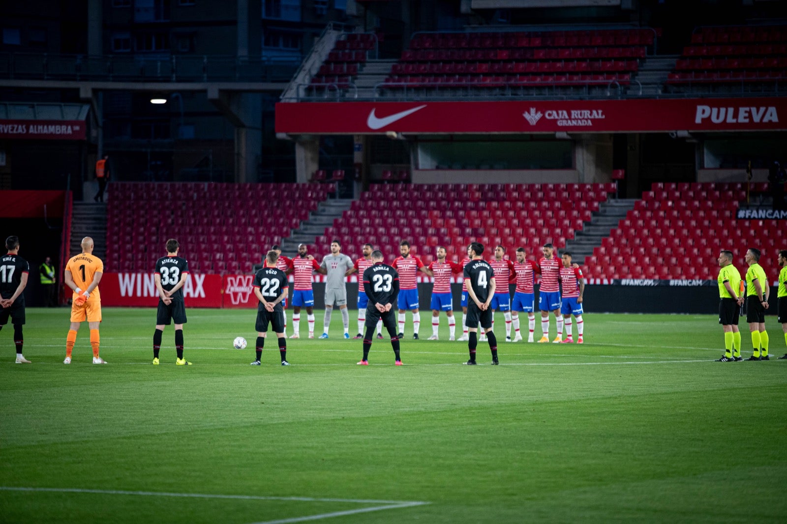 Fotos: Las mejores imágenes del Granada-Éibar