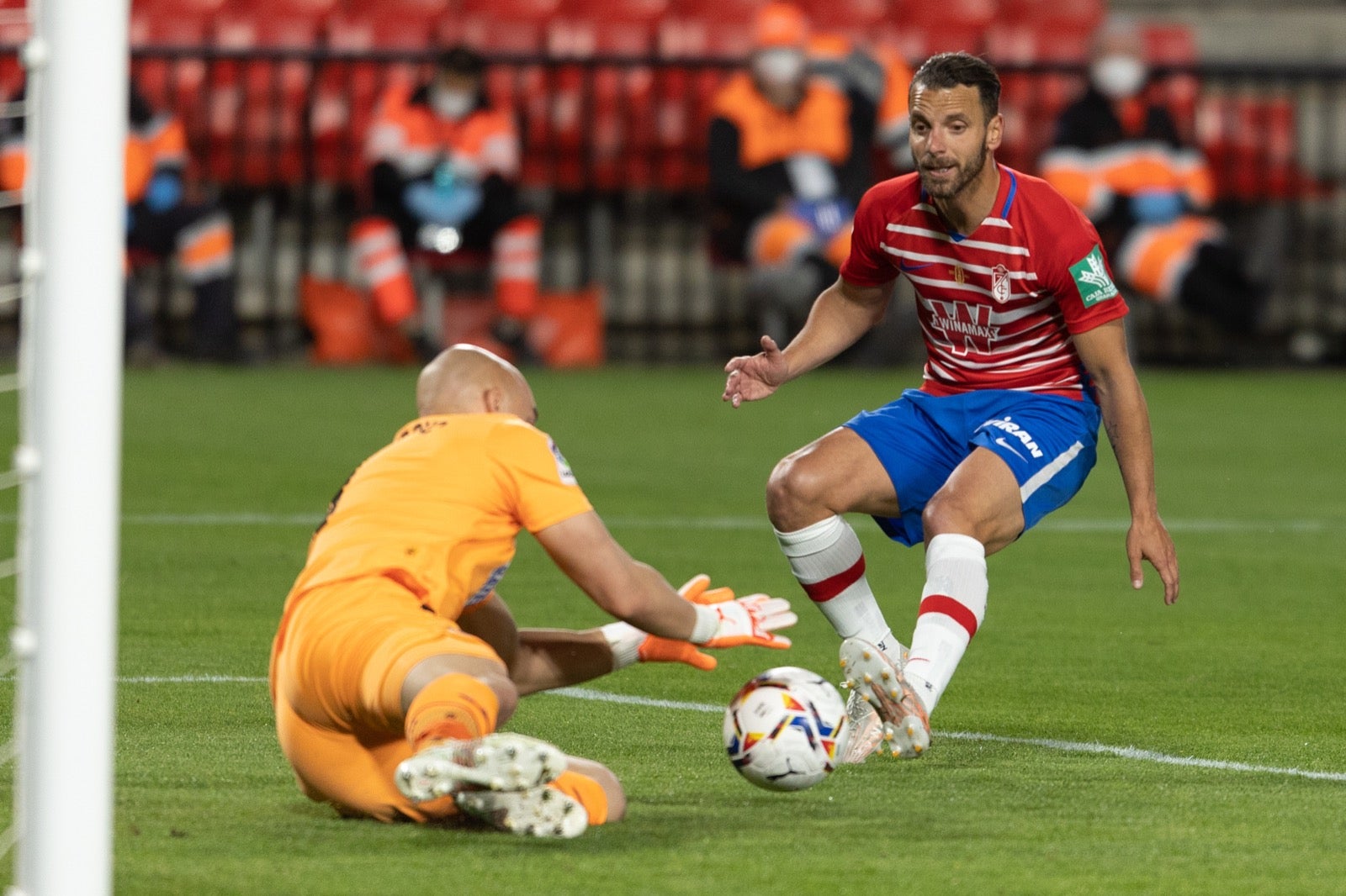 Fotos: Las mejores imágenes del Granada-Éibar