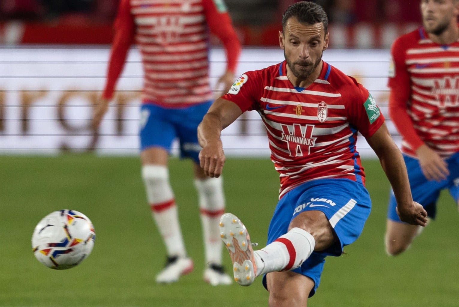 Fotos: Las mejores imágenes del Granada-Éibar