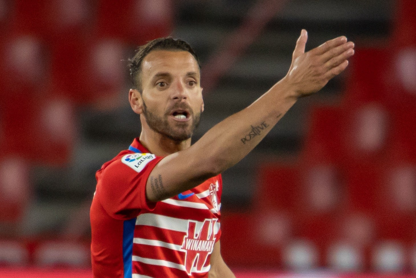 Fotos: Las mejores imágenes del Granada-Éibar