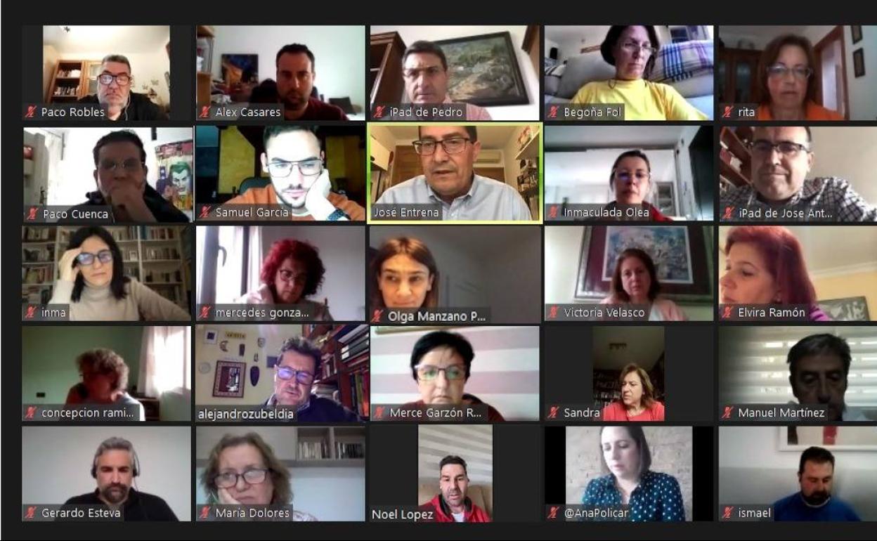 Imagen de la reunión de la ejecutiva del PSOE de Granada el sábado.