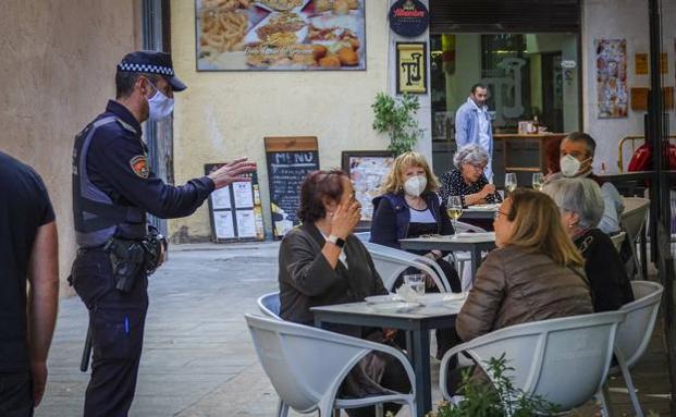 Restricciones en Andalucía | ¿Cuándo entran en vigor las nuevas medidas y hasta cuándo durarán?