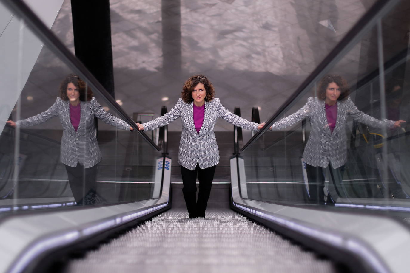 Sara Navarro posa en el Centro Federico García Lorca.