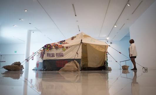 'Tienda de refugiados'. 