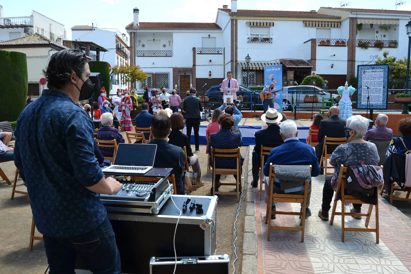 Acto de inauguración del monolito dedicado a la copla en Cájar