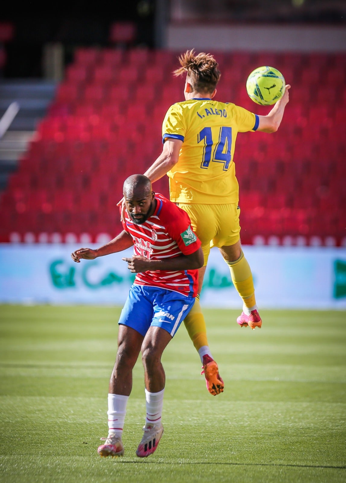 Fotos: Las mejores imágenes del Granada-Cádiz